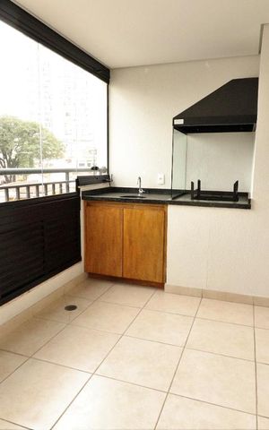 Apartamento para alugar com 79m², 2 quartos e 2 vagasVaranda