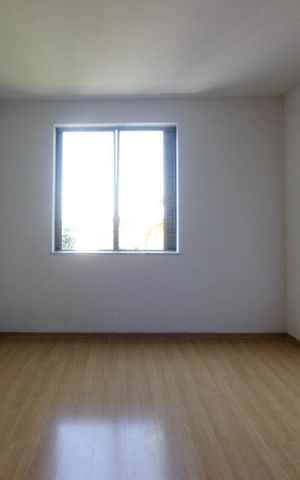 Casa à venda com 312m², 4 quartos e 2 vagasQuarto 3 no segundo pavimento