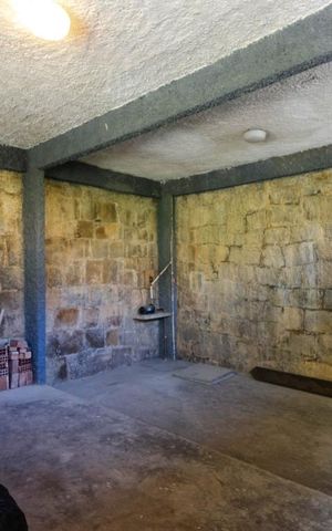 Casa à venda com 312m², 4 quartos e 2 vagasGaragem