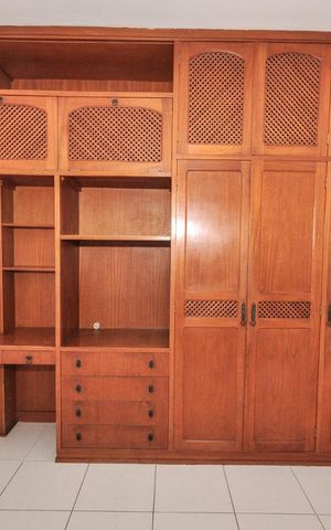 Casa de condomínio à venda com 256m², 3 quartos e 3 vagas Casa de condomínio à venda com 256m², 3 quartos e 3 vagasQuarto 2