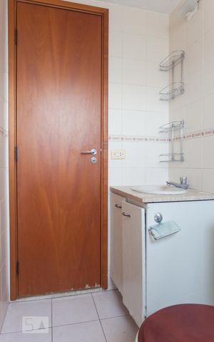 Apartamento à venda com 70m², 3 quartos e 2 vagasBanheiro