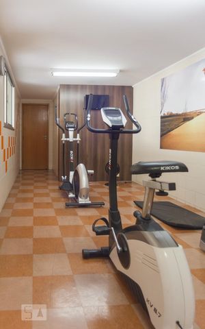 Apartamento à venda com 70m², 3 quartos e 2 vagasDependência do prédio - academia
