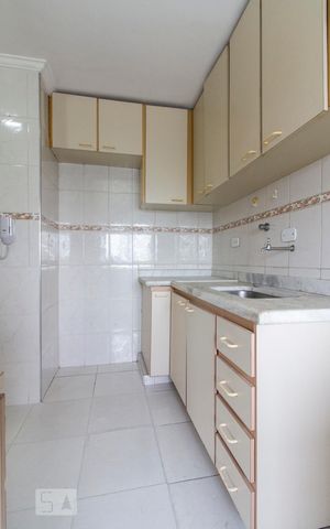 Apartamento à venda com 63m², 2 quartos e 1 vagaCozinha 