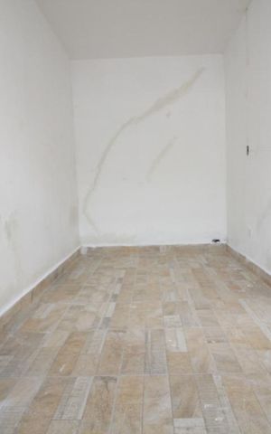 Casa à venda com 230m², 3 quartos e 2 vagasSala