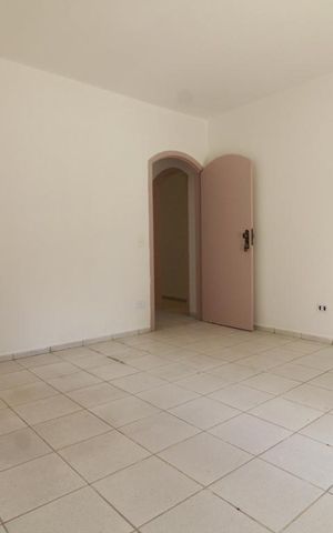 Casa à venda com 230m², 3 quartos e 2 vagasQuarto 2