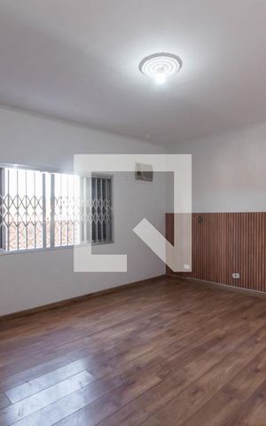 Casa à venda com 450m², 3 quartos e 6 vagas Casa à venda com 450m², 3 quartos e 6 vagasSuíte 2