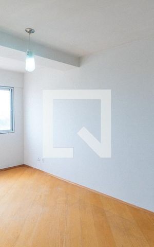 Apartamento à venda com 65m², 2 quartos e 1 vaga Apartamento à venda com 65m², 2 quartos e 1 vagaSala