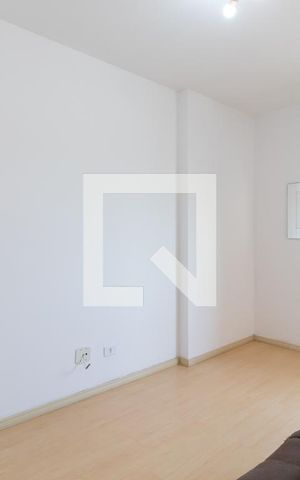 Apartamento à venda com 40m², 1 quarto e 1 vagaSala 