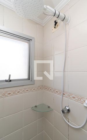 Apartamento à venda com 40m², 1 quarto e 1 vagaBanheiro