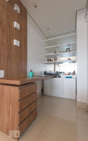 Apartamento à venda com 140m², 3 quartos e 2 vagasEscritório 