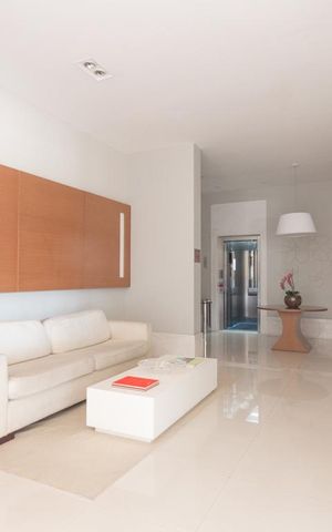 Apartamento à venda com 140m², 3 quartos e 2 vagasHall de entrada 
