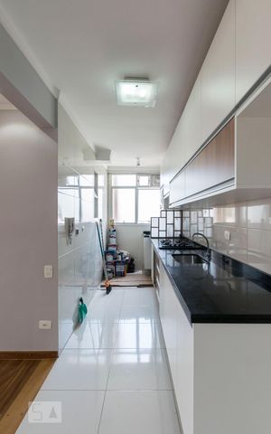 Apartamento à venda com 86m², 2 quartos e 2 vagasCozinha
