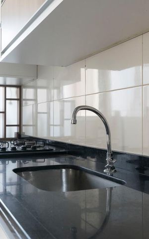Apartamento à venda com 86m², 2 quartos e 2 vagasCozinha (Torneira)