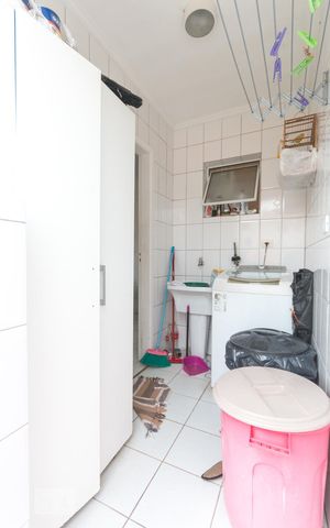 Casa à venda com 135m², 3 quartos e 4 vagasÁrea de serviço 