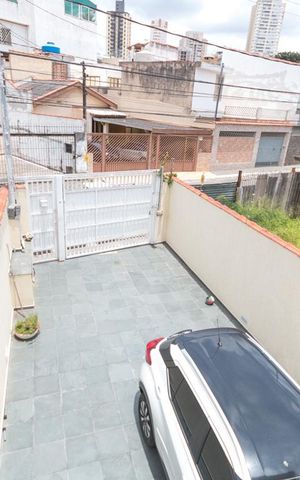 Casa à venda com 135m², 3 quartos e 4 vagasVista da varanda 