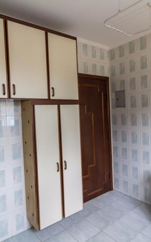Casa para alugar com 650m², 3 quartos e 7 vagasLavanderia