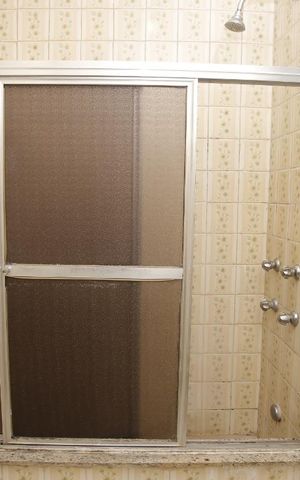 Apartamento para alugar com 55m², 2 quartos e sem vagaBanheiro