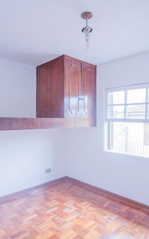 Casa à venda com 117m², 3 quartos e 2 vagasQuarto 1