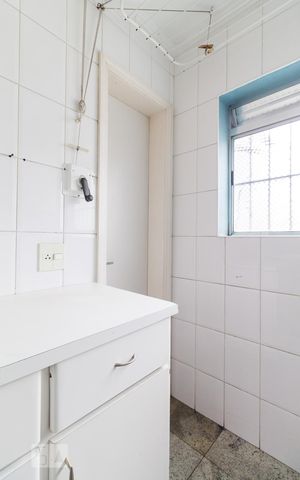 Apartamento para alugar com 90m², 3 quartos e 2 vagas Apartamento para alugar com 90m², 3 quartos e 2 vagasÁrea de serviço