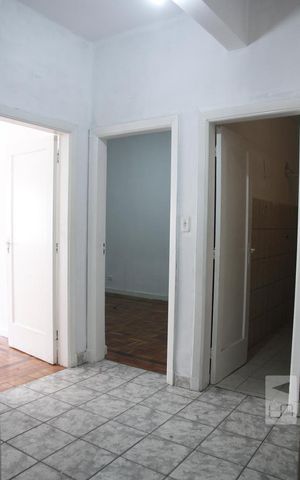 Apartamento à venda com 57m², 2 quartos e sem vagaSala
