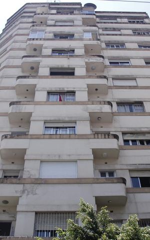 Apartamento à venda com 57m², 2 quartos e sem vagaFachada do condomínio