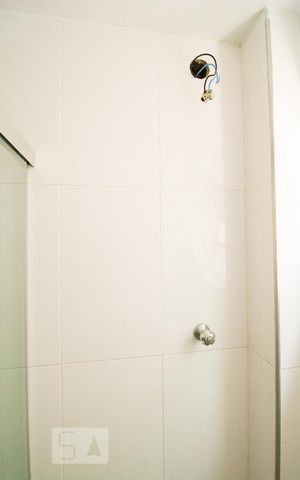 Apartamento à venda com 80m², 4 quartos e 1 vagaBanheiro social