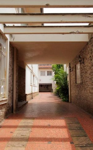 Casa para alugar com 500m², 4 quartos e 8 vagasÁrea Externa