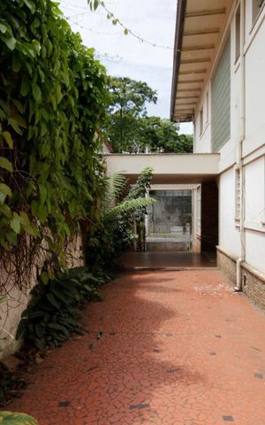 Casa para alugar com 500m², 4 quartos e 8 vagasÁrea Externa