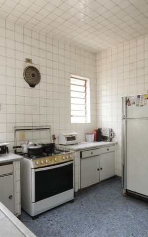 Casa para alugar com 500m², 4 quartos e 8 vagasCozinha