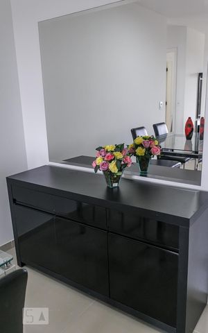 Apartamento à venda com 78m², 2 quartos e 2 vagasDetalhe