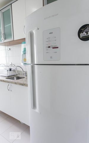 Apartamento à venda com 78m², 2 quartos e 2 vagasDetalhe