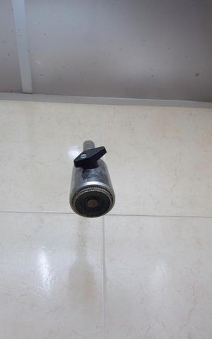 Apartamento à venda com 79m², 2 quartos e 1 vaga Apartamento à venda com 79m², 2 quartos e 1 vagaChuveiro