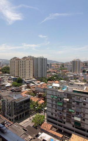 Apartamento à venda com 79m², 2 quartos e 1 vaga Apartamento à venda com 79m², 2 quartos e 1 vagaVista da sala