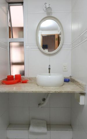 Apartamento à venda com 76m², 3 quartos e 1 vagabanheiro