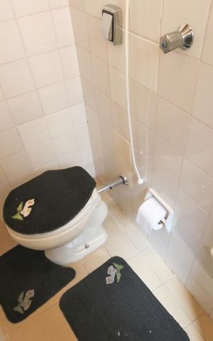 Apartamento para alugar com 75m², 2 quartos e 1 vagaBanheiro de serviço 