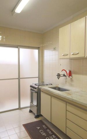 Apartamento para alugar com 75m², 2 quartos e 1 vagaCozinha