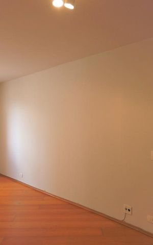 Apartamento para alugar com 75m², 2 quartos e 1 vagaSala