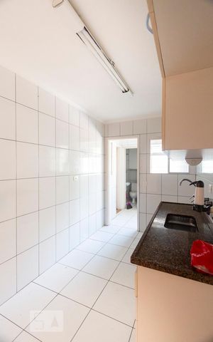 Apartamento à venda com 68m², 2 quartos e 1 vagaCozinha
