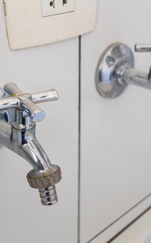 Apartamento à venda com 68m², 2 quartos e 1 vagaÁrea de serviço
