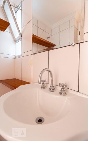 Apartamento à venda com 68m², 2 quartos e 1 vagaBanheiro social