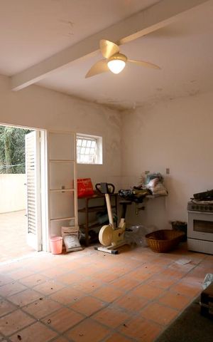 Casa à venda com 350m², 3 quartos e 4 vagas Casa à venda com 350m², 3 quartos e 4 vagasEdiculas 1