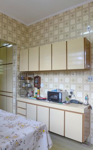 Casa à venda com 350m², 3 quartos e 4 vagas Casa à venda com 350m², 3 quartos e 4 vagasCozinha