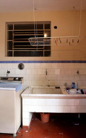 Casa à venda com 350m², 3 quartos e 4 vagas Casa à venda com 350m², 3 quartos e 4 vagasLavanderia