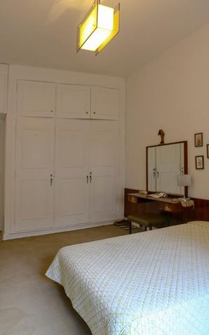 Casa à venda com 350m², 3 quartos e 4 vagas Casa à venda com 350m², 3 quartos e 4 vagasQuarto Suite