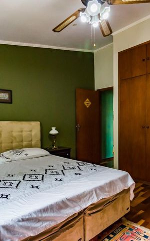 Casa à venda com 380m², 6 quartos e 3 vagasQuarto 2