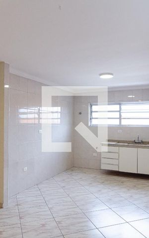 Casa para alugar com 125m², 3 quartos e 2 vagasCozinha