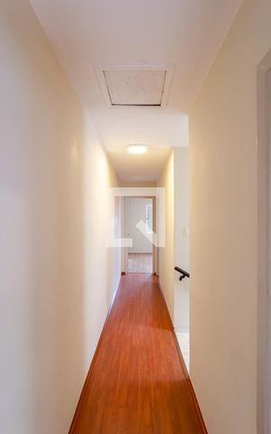 Casa para alugar com 125m², 3 quartos e 2 vagasCorredor