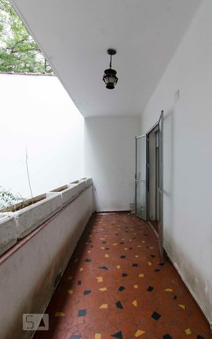Casa para alugar com 450m², 3 quartos e 2 vagasQuarto 1