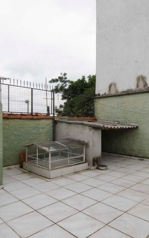 Casa para alugar com 450m², 3 quartos e 2 vagasQuintal superior