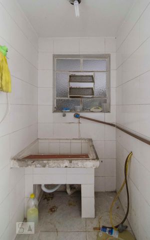 Casa para alugar com 450m², 3 quartos e 2 vagasLavanderia Quintal inferior